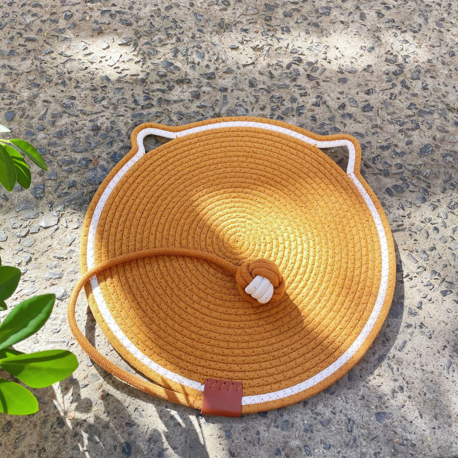 Cotton Rope Cat Bed & Scratching Mat – Woven, Removable & Washable